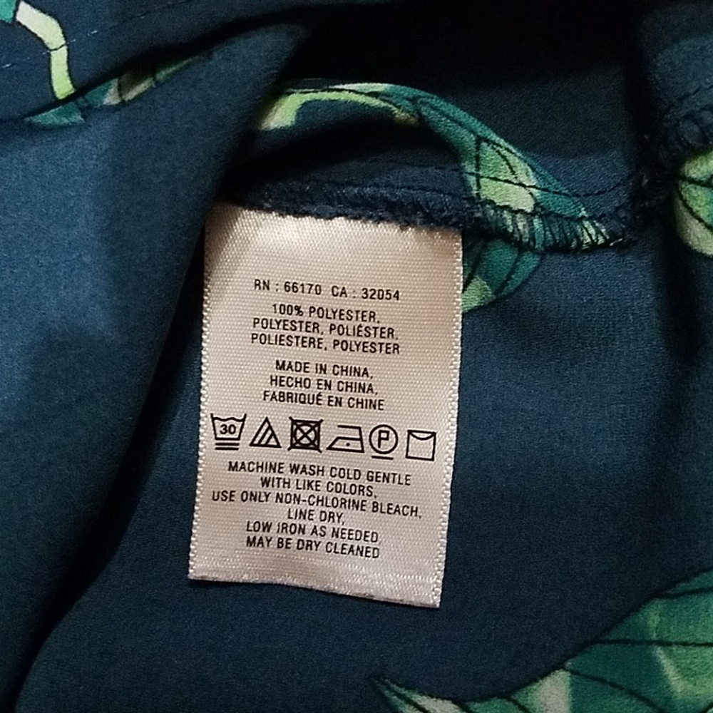 Anthropologie HD in Paris Green Pink Floral Top 8 - Picture 4 of 5